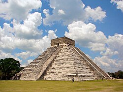 Temple of Kukulcan in Chichén Itzá, also known as "El Castillo"