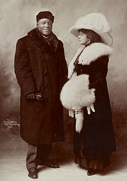 Johnson with his wife Etta Duryea, who killed herself in 1912