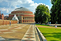 The hall with Kensington Gardens to the right