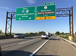 View north along what the NJDOT refers to as Route 95W, the Western Spur (or "Western Alignment" as the NJDOT refers to it as) of the New Jersey Turnpike, one mile (1.6 km) south of exit 16W