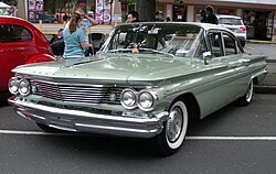 1960 Pontiac Catalina sedan