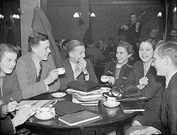 Evacuated King's College London students at the University of Bristol during the Second World War
