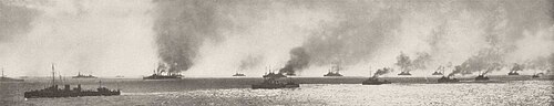 Panoramic view of the Entente fleet in the Dardanelles