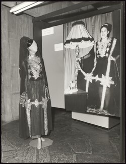 Traditional Kuwaiti wedding dress in the 1970s