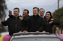 Macri campaigning in Cordoba, in August 2015