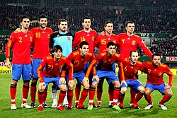 Villa (number 7) with the Spain team before a match against Austria