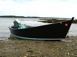 Classic flat-bottom skiff in Maine