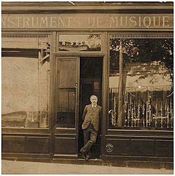 Selmer repair shop, 4 Place Dancourt, Paris, c. 1900