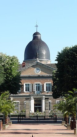 The Hôtel-Dieu, built in the 18th century by Melchior Munet, a student of Soufflot