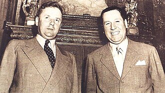 Ronald Richter (left) with Juan Perón (right).