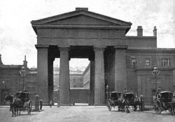 "Euston Arch": the original entrance to Euston Station (1896)