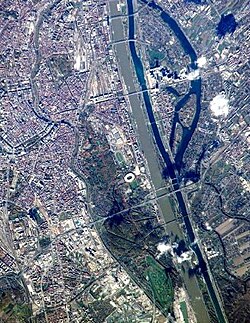 (l-r) Donaukanal, Danube, New Danube, Old Danube