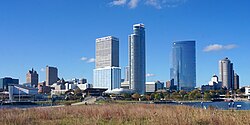 Downtown Milwaukee from Lakeshore State Park