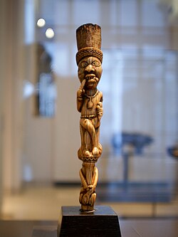 A Yombe sculpture (Louvre, Paris)