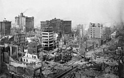 1906 San Francisco earthquake: Ruins in vicinity of Post and Grant Avenue.