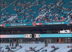 Hall of Famers Zach Thomas & Jason Taylor on the Honor Roll.