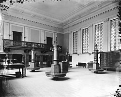 The interior of the Montreal Stock Exchange in 1903. This building is today home to the Centaur Theatre.