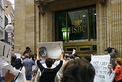 Depositors protest in February 2002 against the corralito, which forbade them from withdrawing money from their bank accounts. The measure was lifted in December