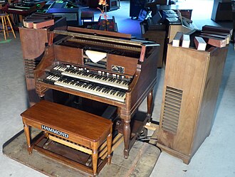 Aeolian Hammond BA player organ with Hammond tone cabinet (1938)