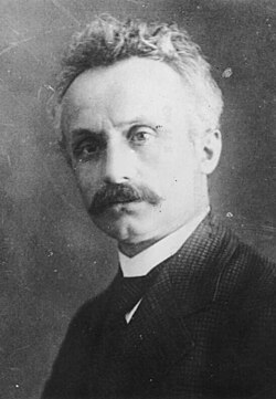 Carl Severing, as Prussian minister of the Interior, he was key in democratising the state's administration.