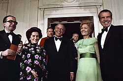 Sinatra (center) with President Richard Nixon and Italian Prime Minister Giulio Andreotti in 1973