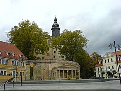 Marketplace with "Alte Wache" and castle
