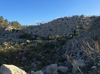 Borġ in-Nadur fort in Malta, built during the Tarxien phase and used until the Bronze Age.[56]