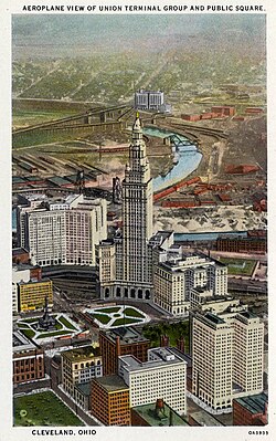 Postcard of Public Square and the then-new Cleveland Union Terminal in 1930