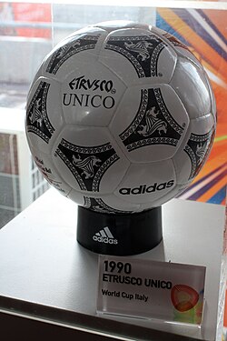 Adidas Etrusco Unico
