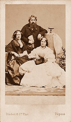 Charles Ferdinand, Prince of Capua (top), with his morganatic wife, the Anglo-Irish commoner Penelope Smyth (left), and their daughter, Vittoria (right).