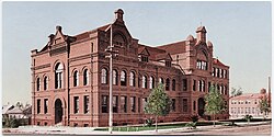 Throop Polytechnic Institute on its original campus at downtown Pasadena, c. 1897–1900s