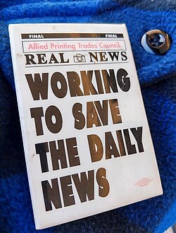 Labor union button badge from the October 1990 strike