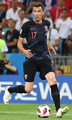 Mandžukić playing for Croatia at the 2018 FIFA World Cup