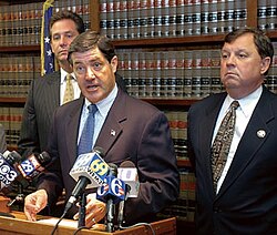 Castor at a press conference with Jim Gerlach and Joe Durante in 2007