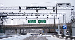 A control point for the congestion charge leading up to Essingeleden
