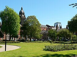 Sunny early-June 2006 day at Park Square