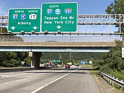 I-287/Route 17 crossing into New York just south of the New York State Thruway
