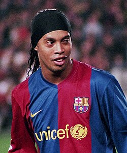Ronaldinho's arrival in 2003 revitalized the club.[87][88]