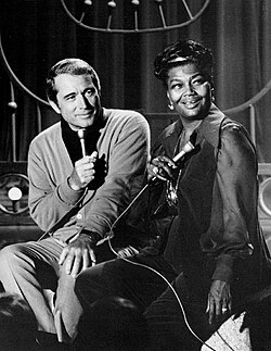 Perry Como and Pearl Bailey (1971)