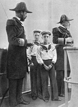 Edward VII (far right); his son George, Prince of Wales, later George V (far left); and grandsons Edward, later Edward VIII (rear); and Albert, later George VI (foreground)