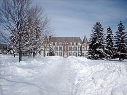Le Chateau, constructed in 1925, is the home to the college's French department, and serves as a student residential hall
