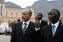 Mbeki with Russian President Vladimir Putin in Cape Town, September 2006.