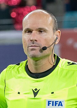 Match referee Antonio Mateu Lahoz received heavy criticism for his performance.