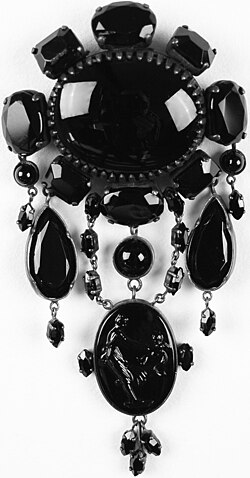 Mourning jewelry: jet brooch, 19th century
