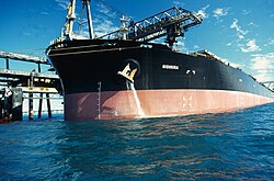 Cargo ship de-ballasting