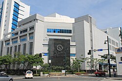 St. Luke's Medical Center – Global City in Taguig, named as one of the best hospitals in the world.