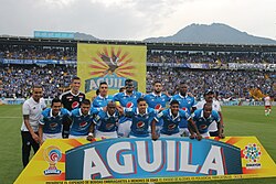 Millonarios posing prior to the first leg of the 2017 Finalización final against Santa Fe.