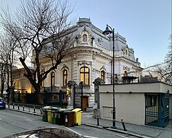 Belle Époque city-house on Strada Arthur Verona in Bucharest, Romania, currently part of a bookshop