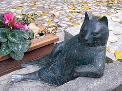 Statue of Tombili in Istanbul