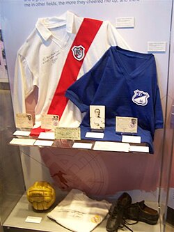 Di Stéfano's memorabilia (River Plate and Millonarios shirts clearly visible) at the Real Madrid museum
